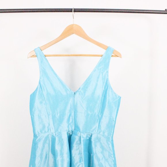 Bests & Adam Dress - Picture 7 of 8